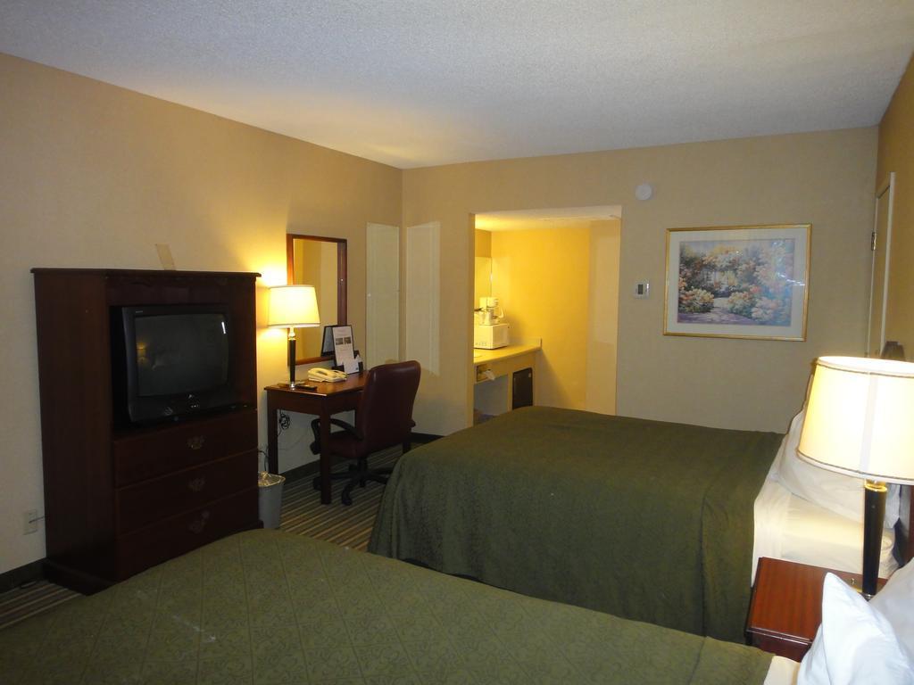 Motel 6 Vallejo, Ca - Napa Valley Eksteriør bilde